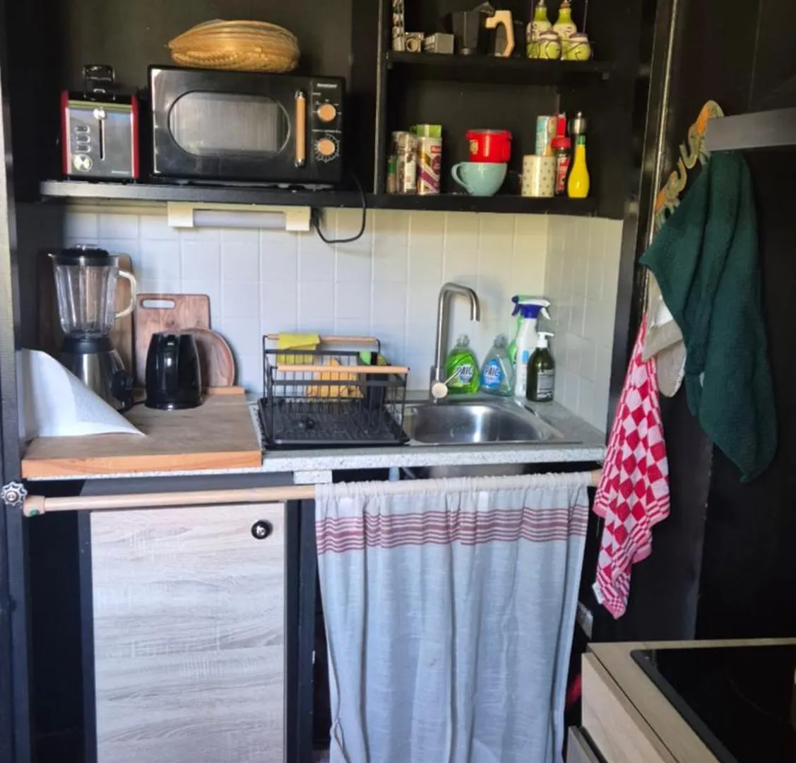 Apartament Un Nid Sur Les Toits Face Au Palais Des Papes Awinion